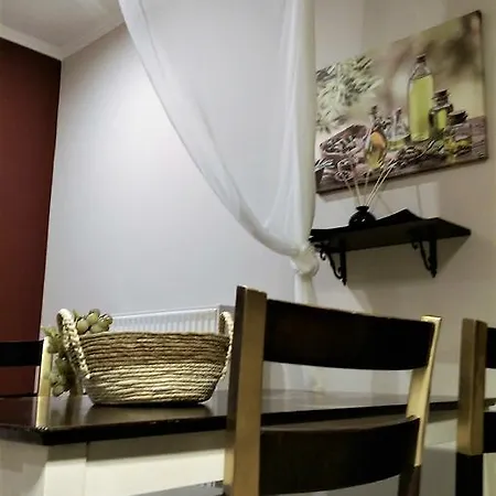 Maria's Rose Garden Lefkada City